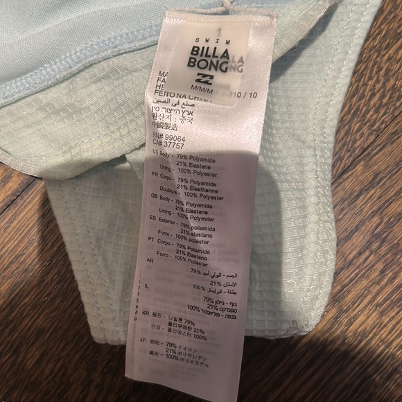 Billabong Bikini - Picture 3 of 3